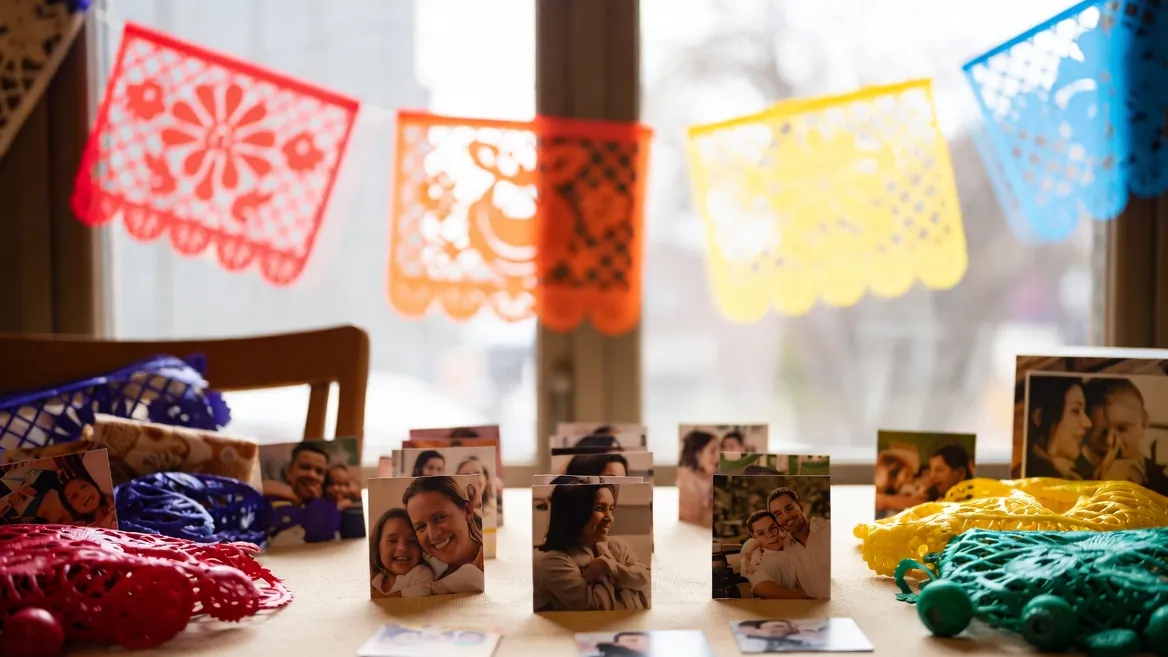 Regalos con fotos personalizados en México con decoración tradicional