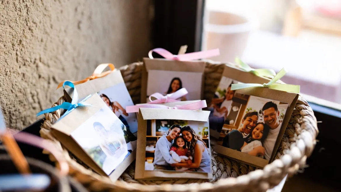 Souvenirs económicos para baby shower con imanes personalizados
